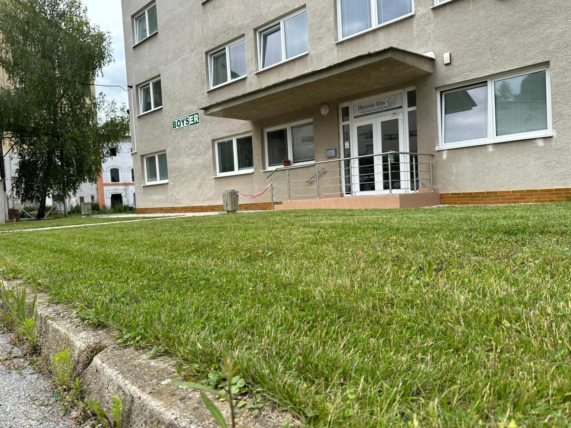 Ubytovna Mlyn Veľký Šariš Exterior foto